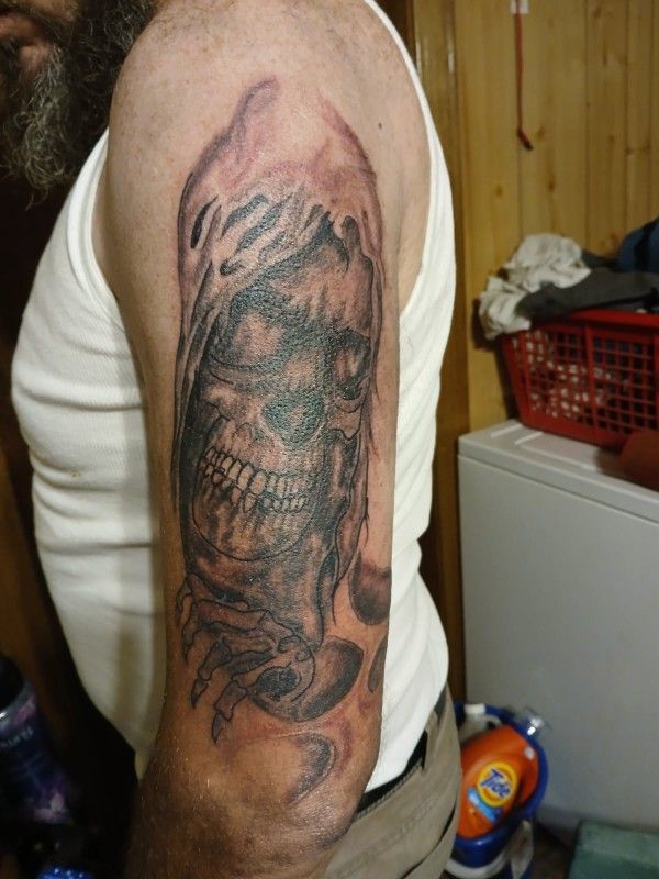 tattoo artist