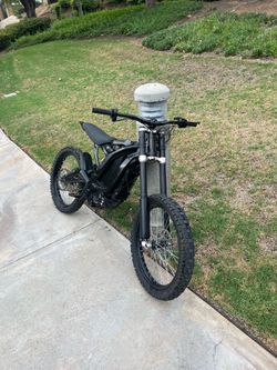 Surron lbx (low miles)
