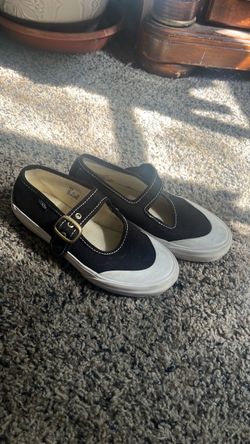 Mary Jane vans size 1y kids