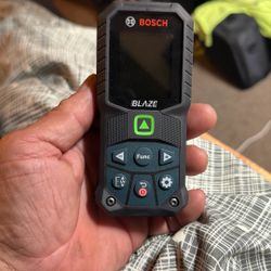 BOSCH Blaze Laser Measure, Black (GLM165-27CG)