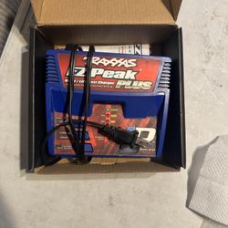 Traxxas ez peak plus charge