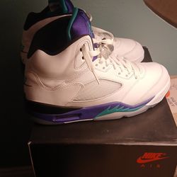 Air Jordan 5 Grape