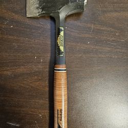 Estwing Wood Splitting Camp Axe