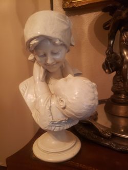 Mother With Child Vintage Bust