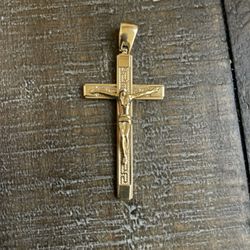 Cross 10kt Gold Pendant 