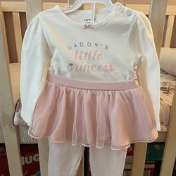 Carter’s 12M Outfit