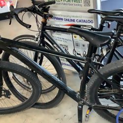 Schwinn Mountain Bike 