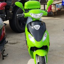 Solana mopeds