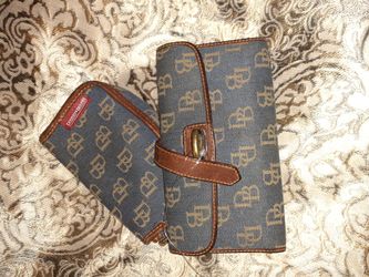 Dooney & Bourke