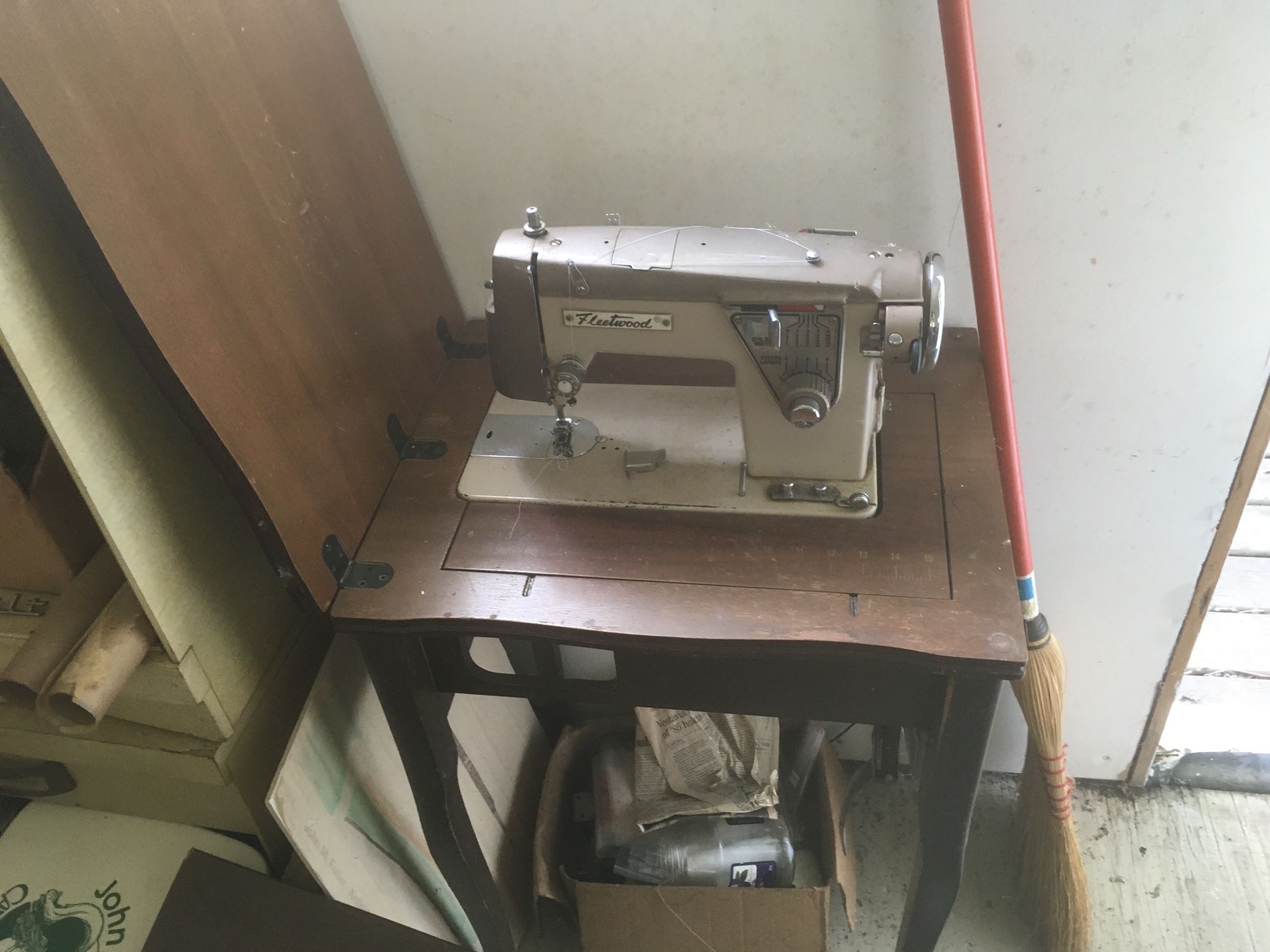 Vintage Fleetwood Cabinet Sewing Machine