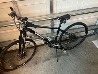Trek Hybrid Bike Black