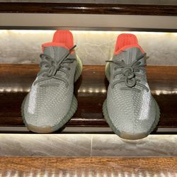 Yeezy 350 V2 Desert Sage