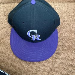 NEW ERA Cap Official On Field Cap Size 7 Cool Base