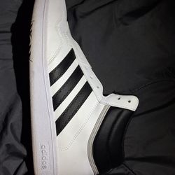 Adidas Hoops Mid Shoes Size 9 (White & Black)