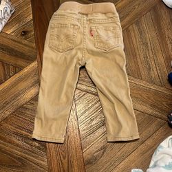 Boys 9 Months Levi’s Tan Like New 