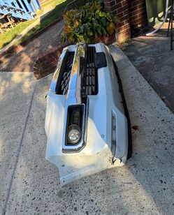 2015 Toyota 4Runner limited front Bomper