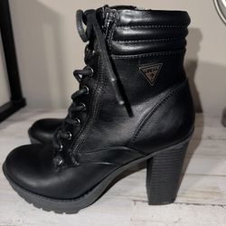 Guess Lace Up Boots - 6.5