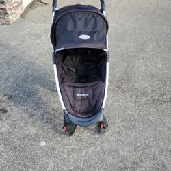 Kooper Stroller