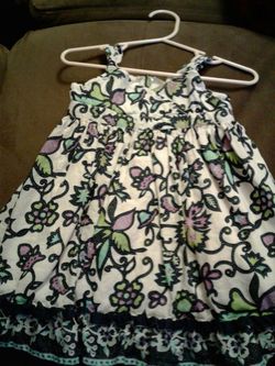 Size six to 12 months Baby Gap