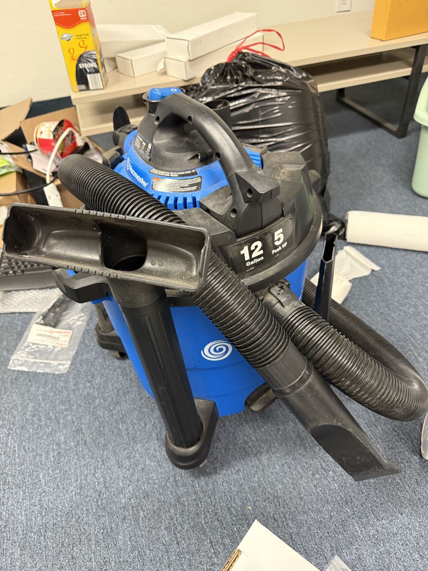 Vacmaster 12 Gal 5 HP Shop Vac