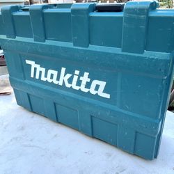 Makita HM1203C Corded Variable Speed Demolition Hammer