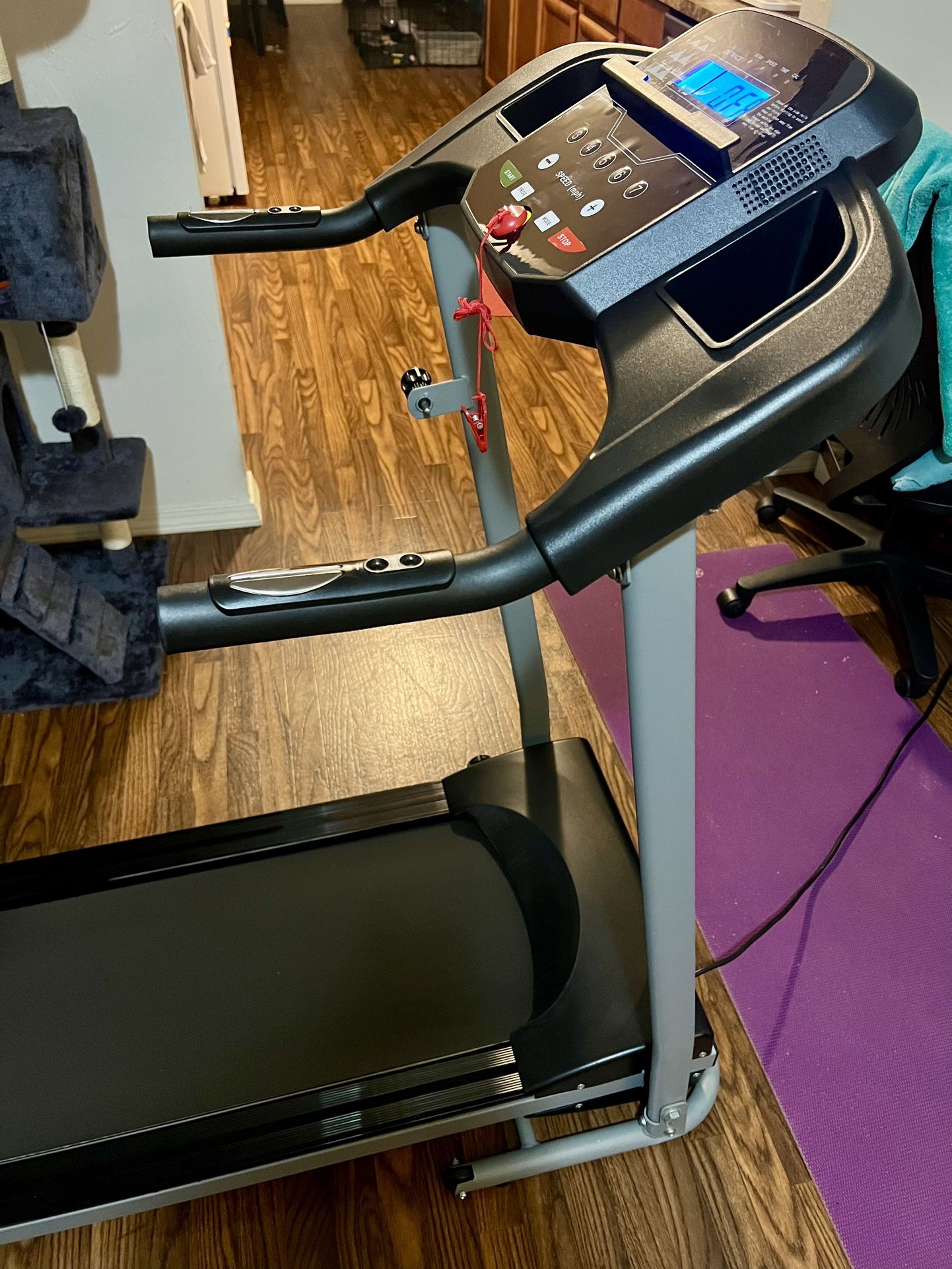 Foldable Treadmill – $140 OBO (OKC)