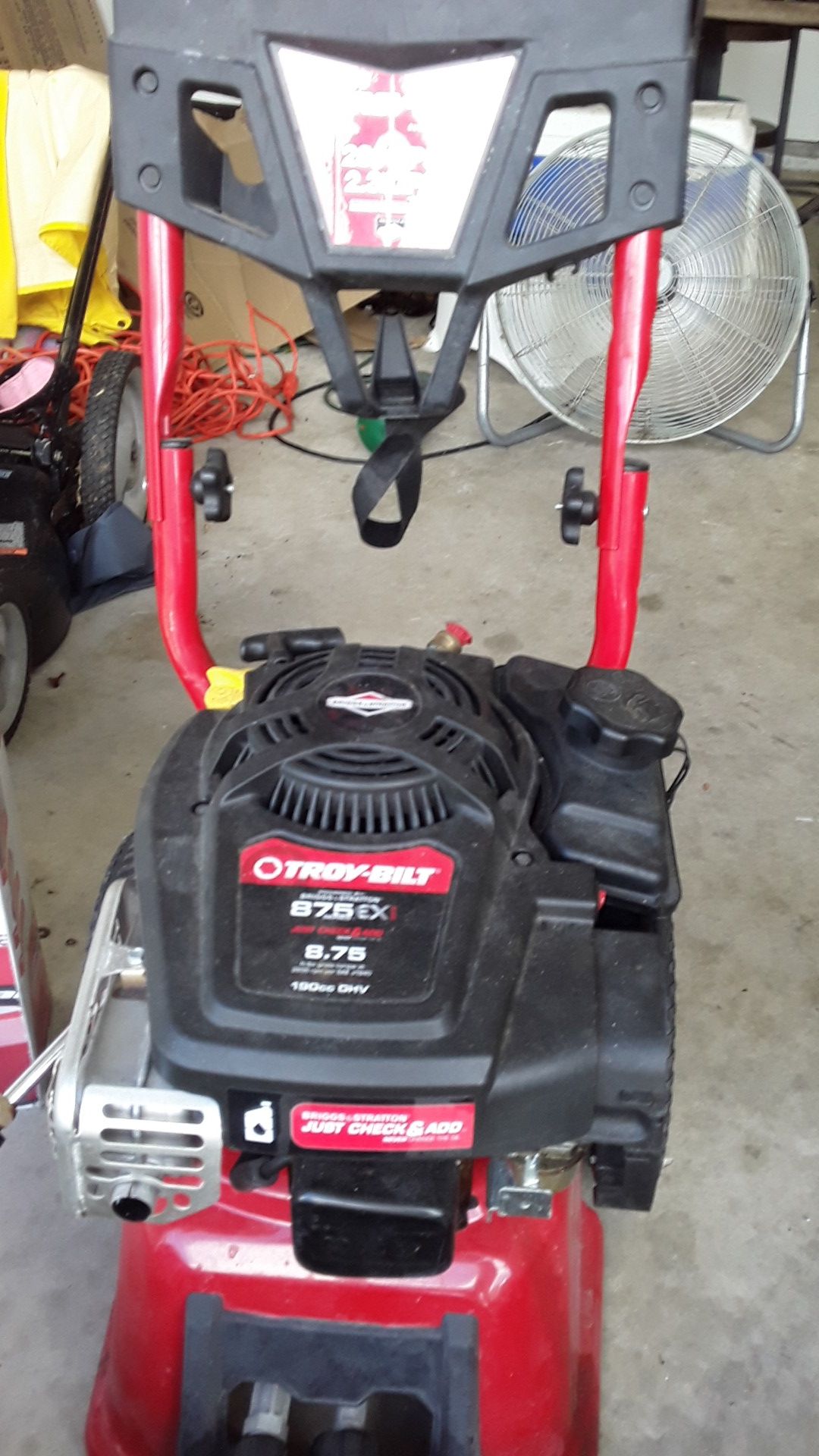 Troy bilt pressure washer