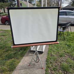 Da-Lite Projector Screen 3 Ft X 29 In