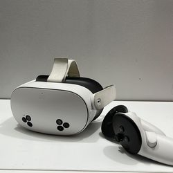 VR Meta Quest 3S