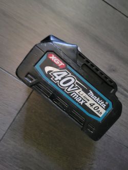 Makita 40v XGT 4.0 Battery