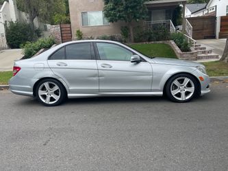 Mercedes Benz