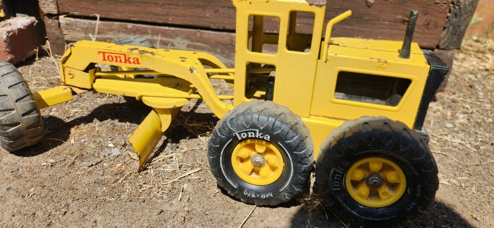 Tonka Grader