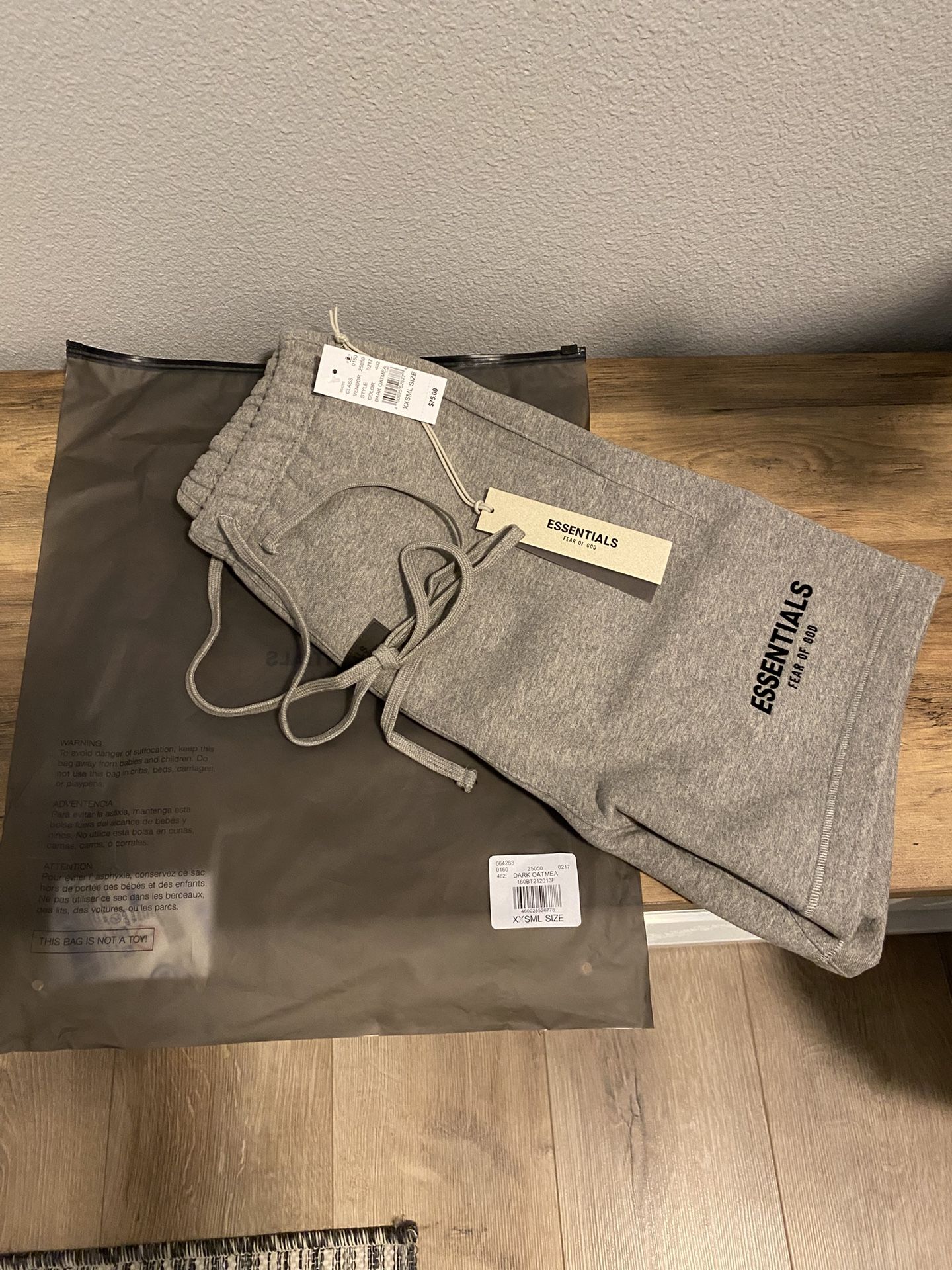 Essentials Shorts Size Xxs