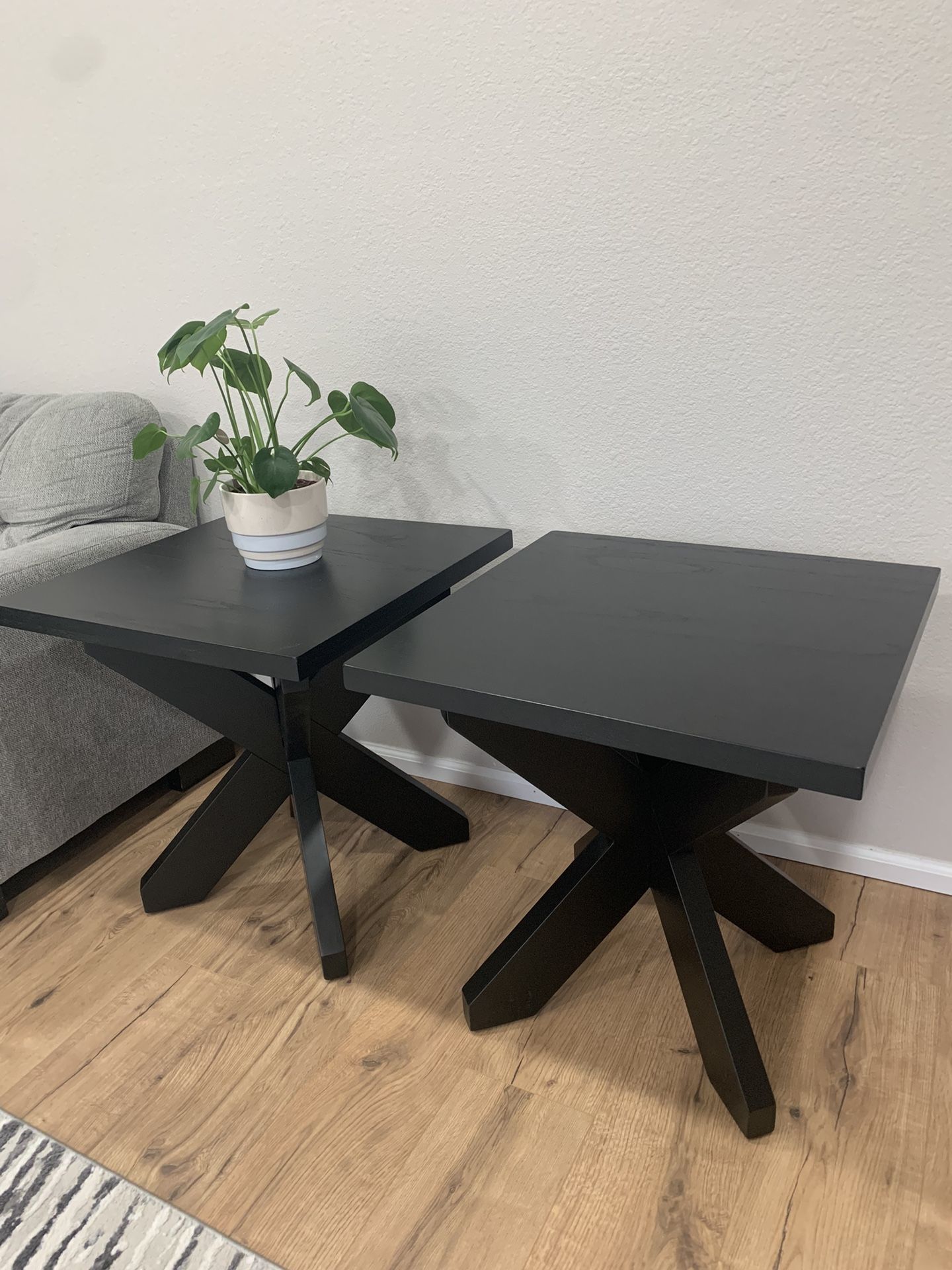 NEW ASHLEY JOSHYARD END TABLE