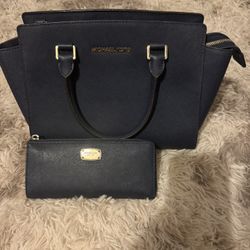 Michael Kors Purse & Wallet Set