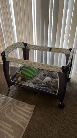 Babytrend playpen