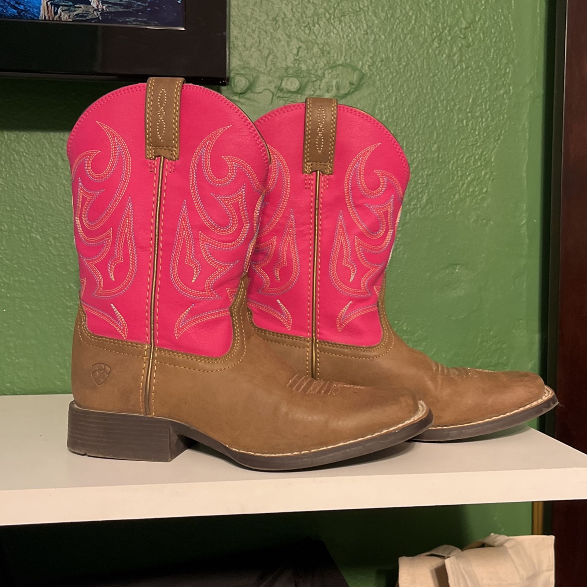 Ariat Boots Size 1