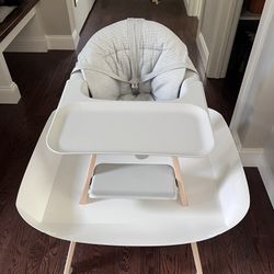 Stokke clikk High Chair (includes Cushion, Harness And Cathy Tray)