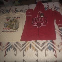 MITCHELL&NESS THROWBAK CHICAGO BULLS SWEATER & THROWBACK 96-97-98 BAK TO BAK TEE 