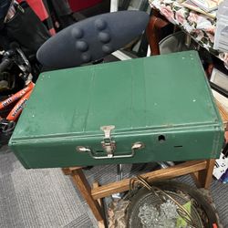 Various Coleman and Century Propane Cooktop Grills