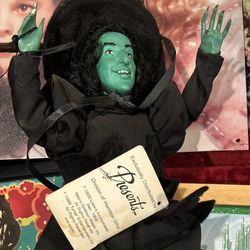 Vintage Collectible Wizard Of Oz