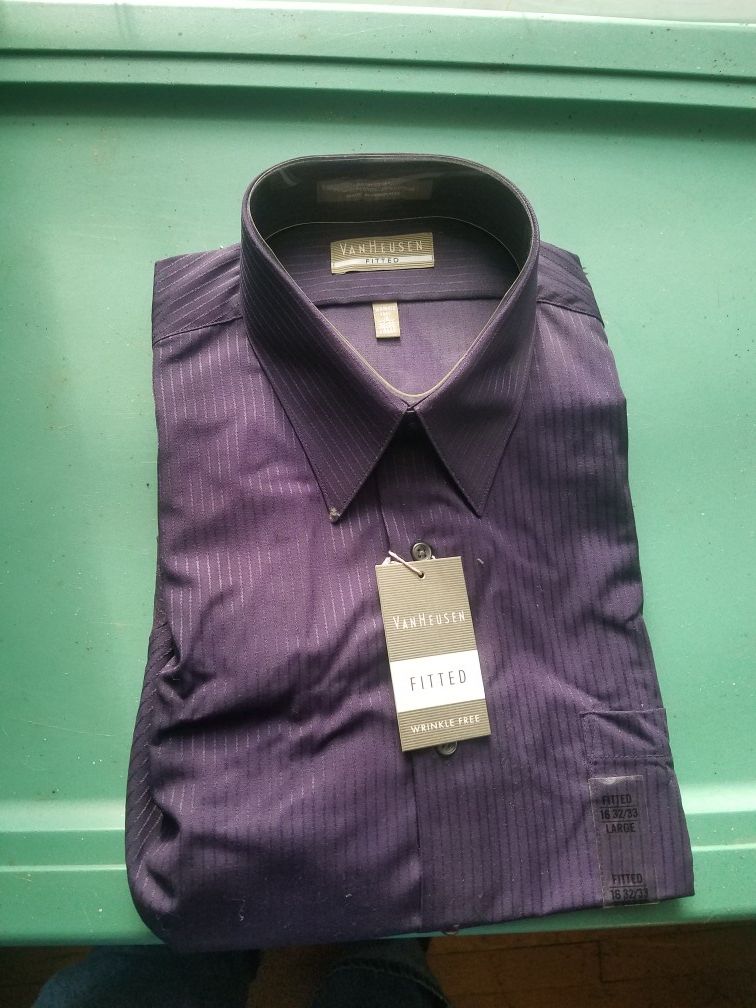 Van Heusen, fitted and wrinkle free, large, size (16)