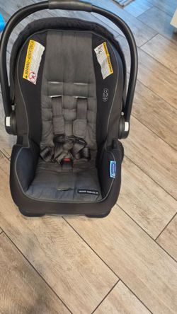 Graco Snugride car seat
