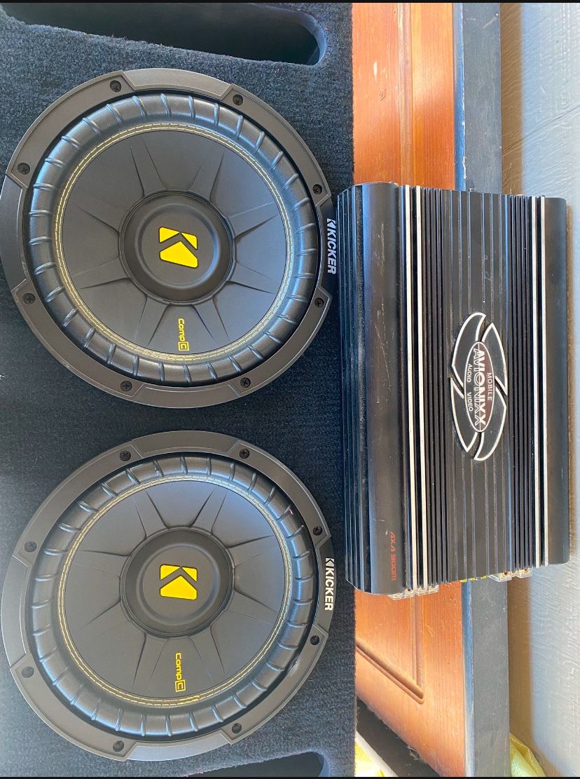Kicker comp c Custom box Avionixx axa 900m Sub and amp.....