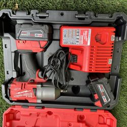 Milwaukee M18 High Torque 1/2” Impact Wrench Set