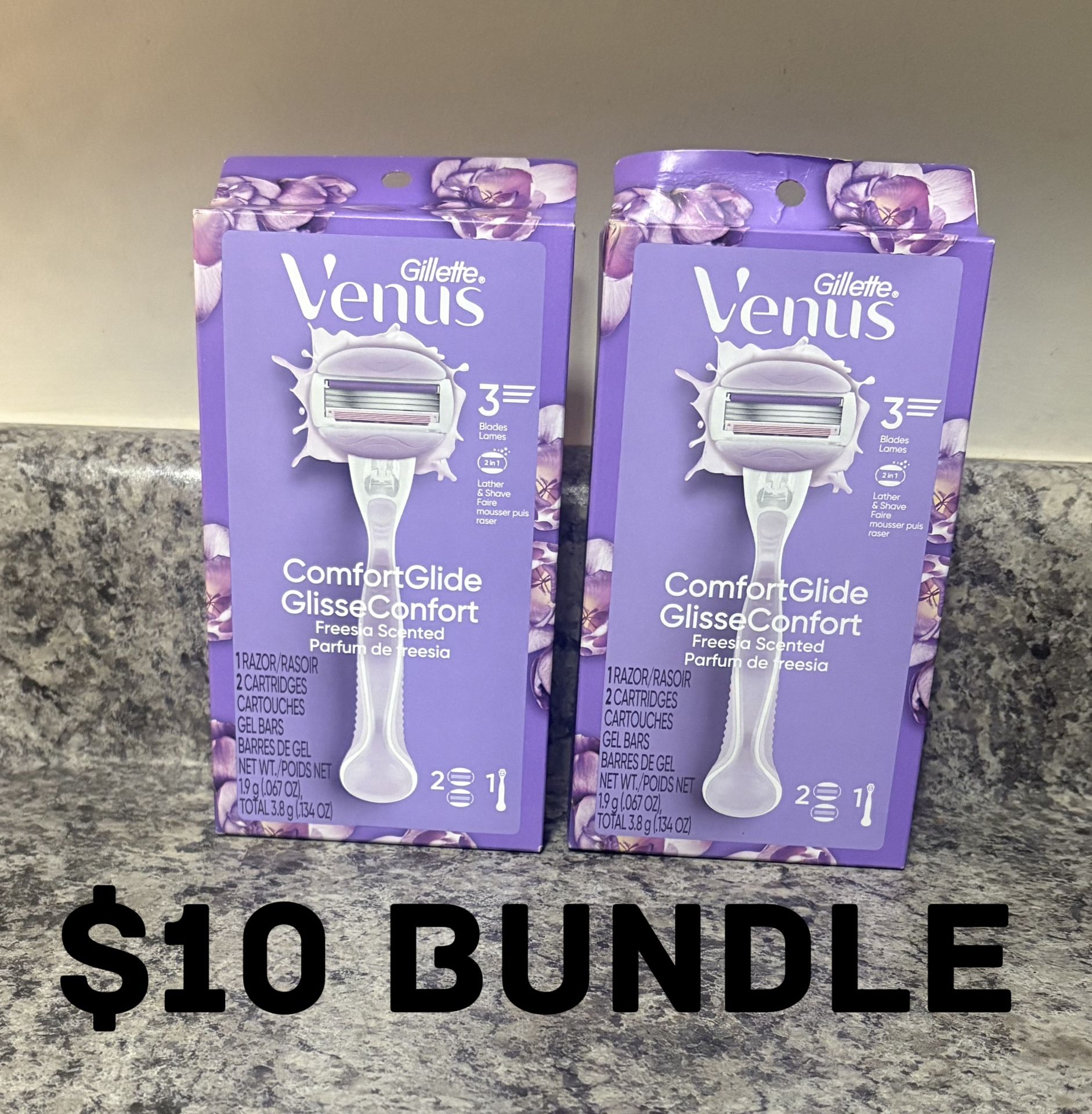 Venus Razor Bundle