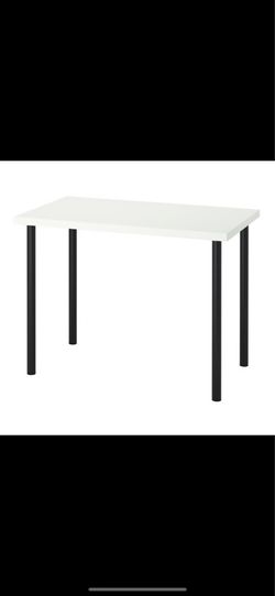 IKEA LINNMON White Desk with Black Legs