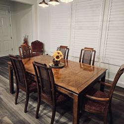 6 Guest Wood Dinning Table