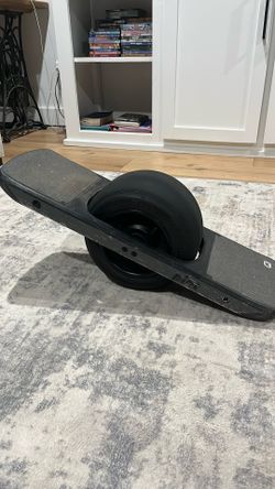 Onewheel pint (used)