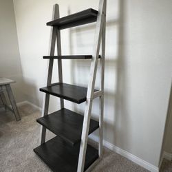 Decorative Shelf Stand 